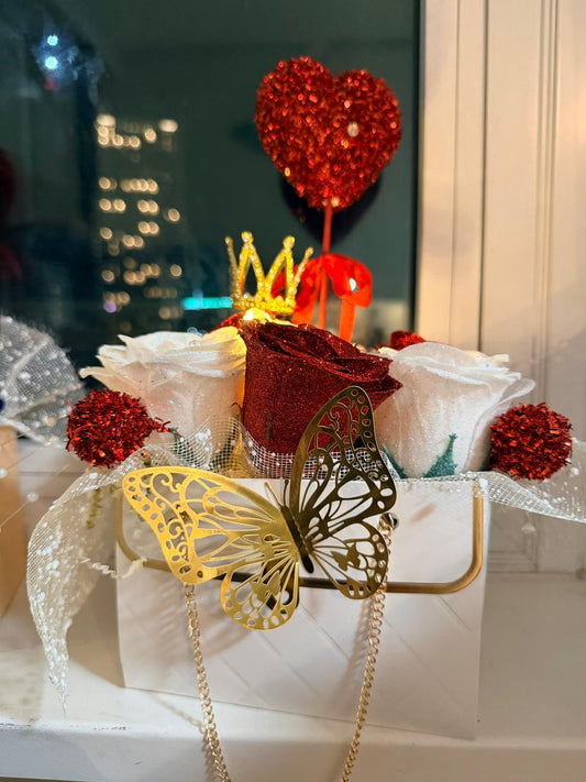 Pearl white Luxe Rose Purse